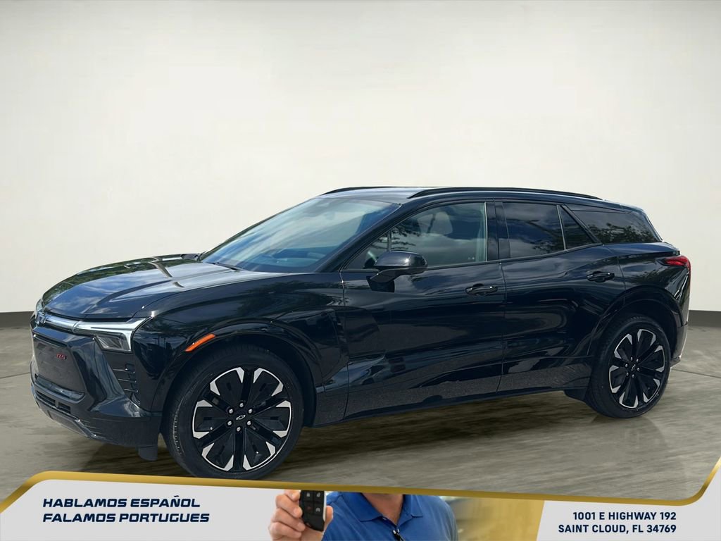 Used 2025 Chevrolet Blazer EV RS image 2