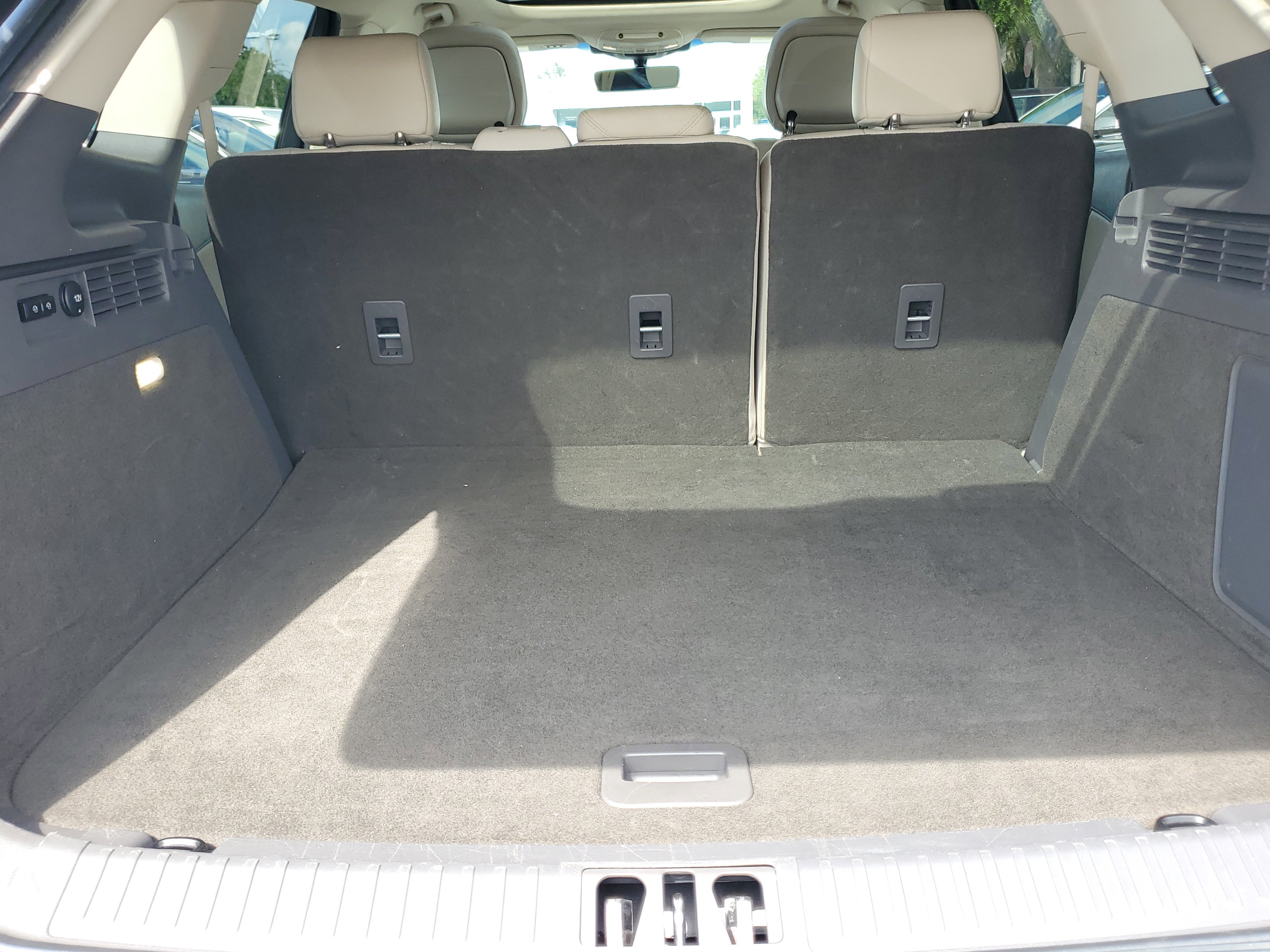 Certified 2020 Lincoln Nautilus Reserve image 8