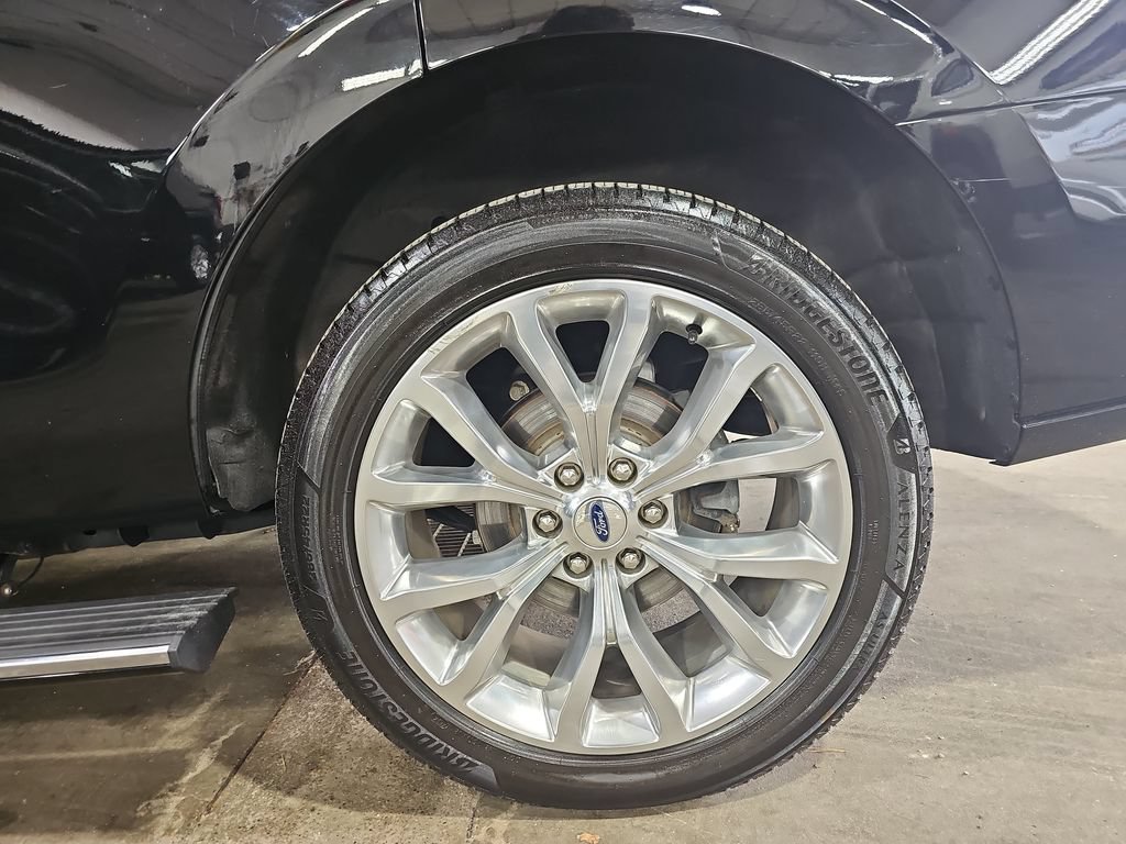 Used 2019 Ford Expedition Platinum AWD/4WD image 40