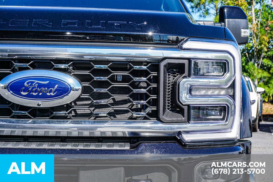 Used 2025 Ford F450 Platinum w/ FX4 Off-Road Package image 12