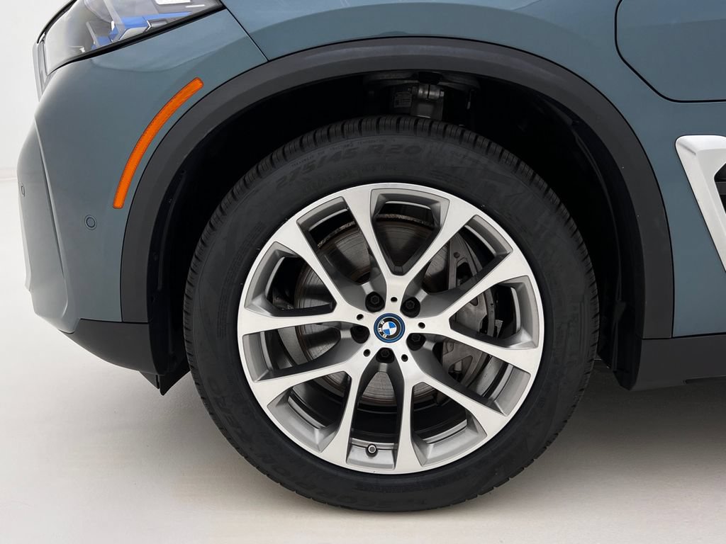 Certified 2024 BMW X5 xDrive50e w/ Executive Package AWD/4WD image 27