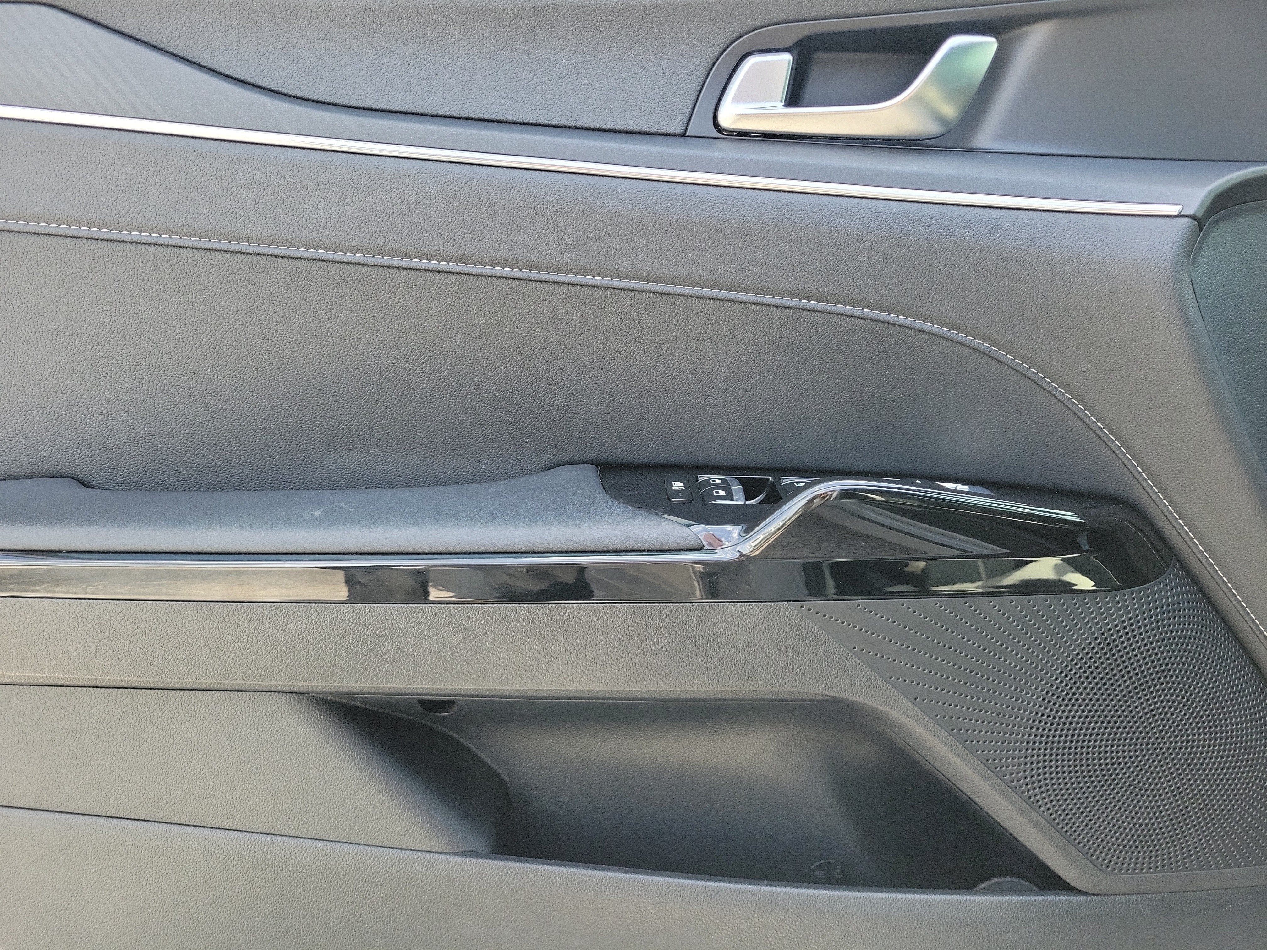 Used 2025 Kia K5 GT-Line FWD image 11
