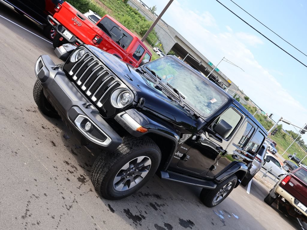 Used 2023 Jeep Wrangler Unlimited Sahara w/ LED Lighting Group AWD/4WD image 3
