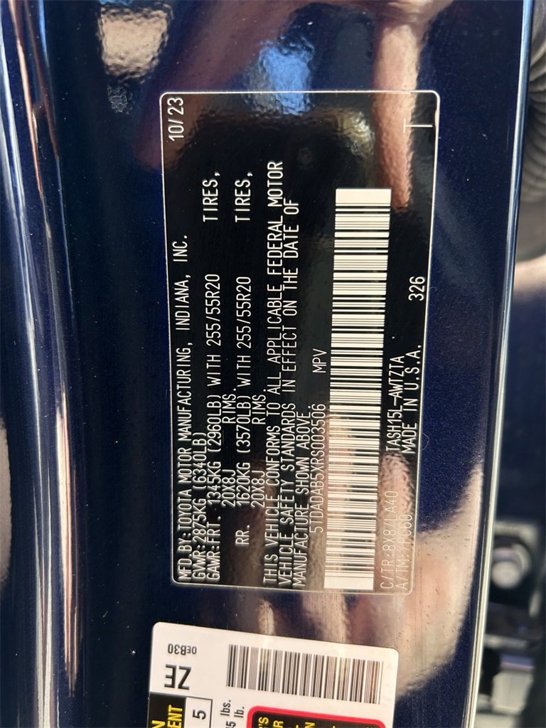 Used 2024 Toyota Grand Highlander AWD Hybrid image 12