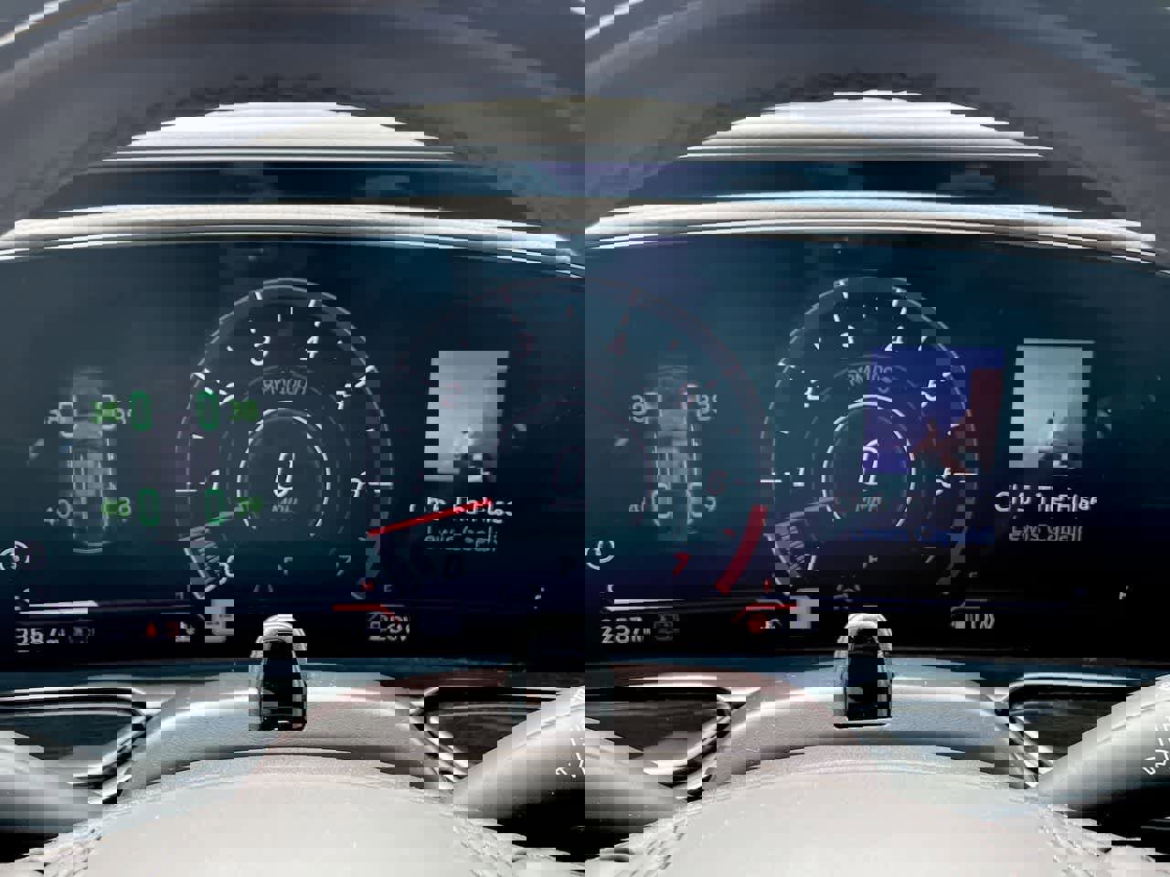 Certified 2024 Cadillac Escalade ESV V w/ LPO, ONYX Package image 34