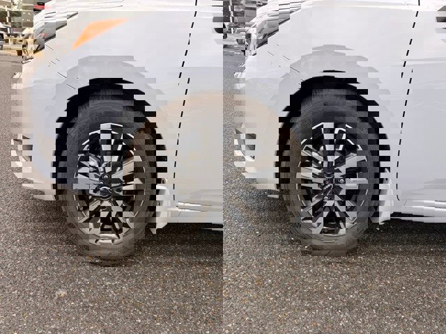 New 2025 Nissan Versa SV w/ Trunk Package image 9