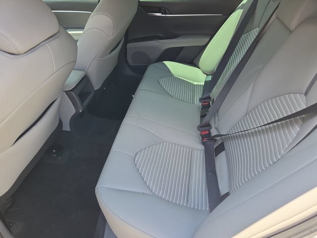 Used 2024 Toyota Camry SE FWD image 12