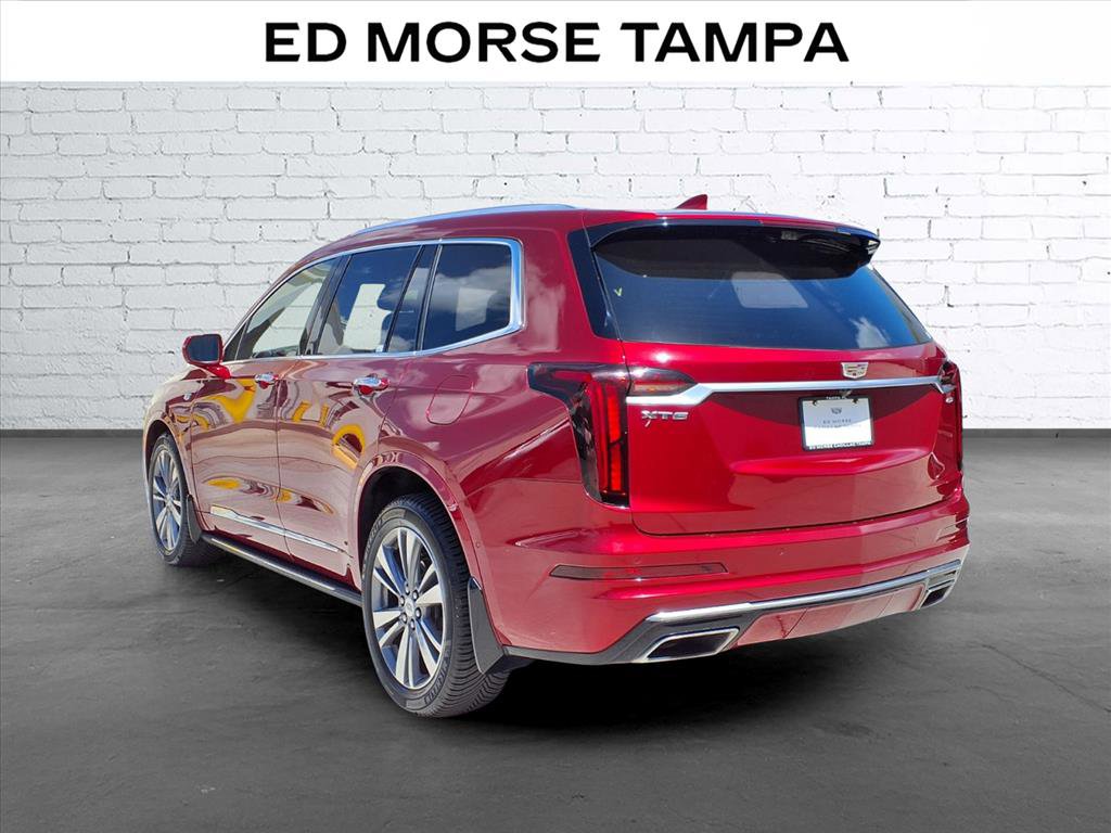 Used 2020 Cadillac XT6 Premium Luxury FWD image 3