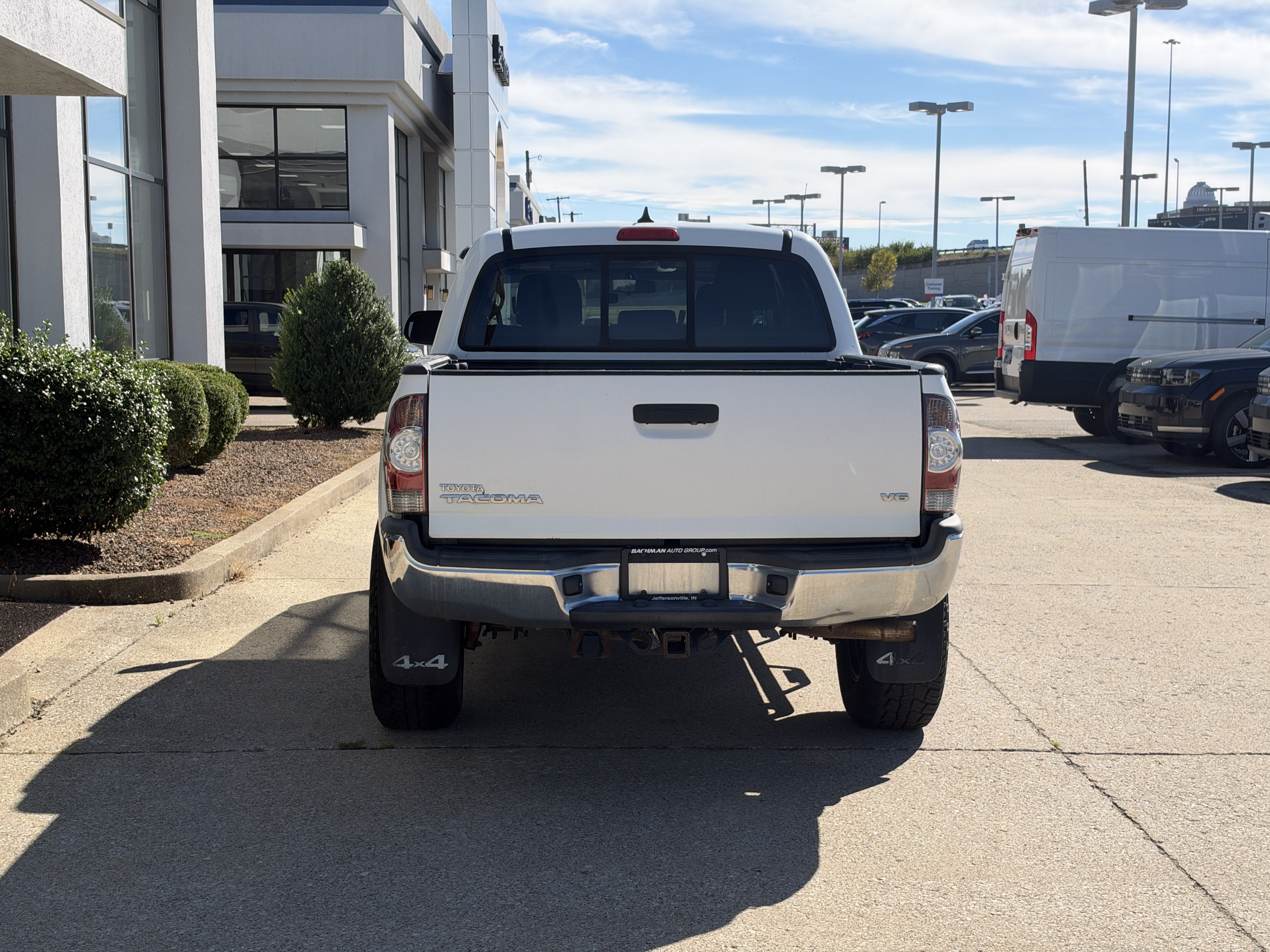 Used 2014 Toyota Tacoma 4x4 Double Cab w/ TRD Off-Road Package image 6