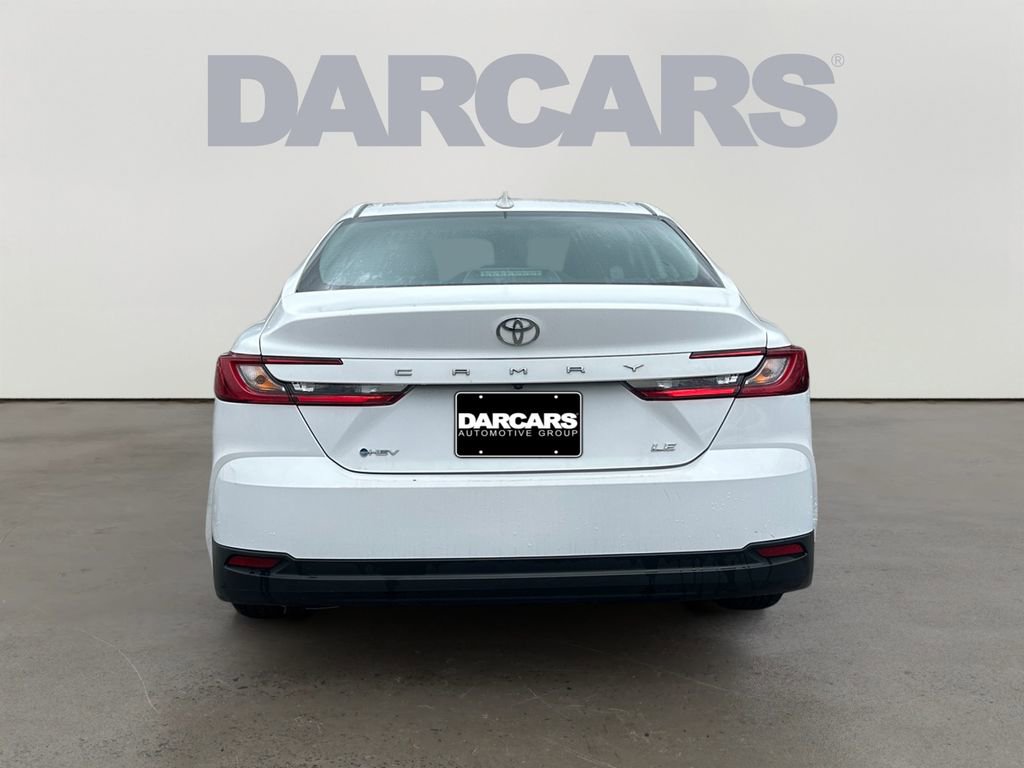 Used 2025 Toyota Camry LE image 6