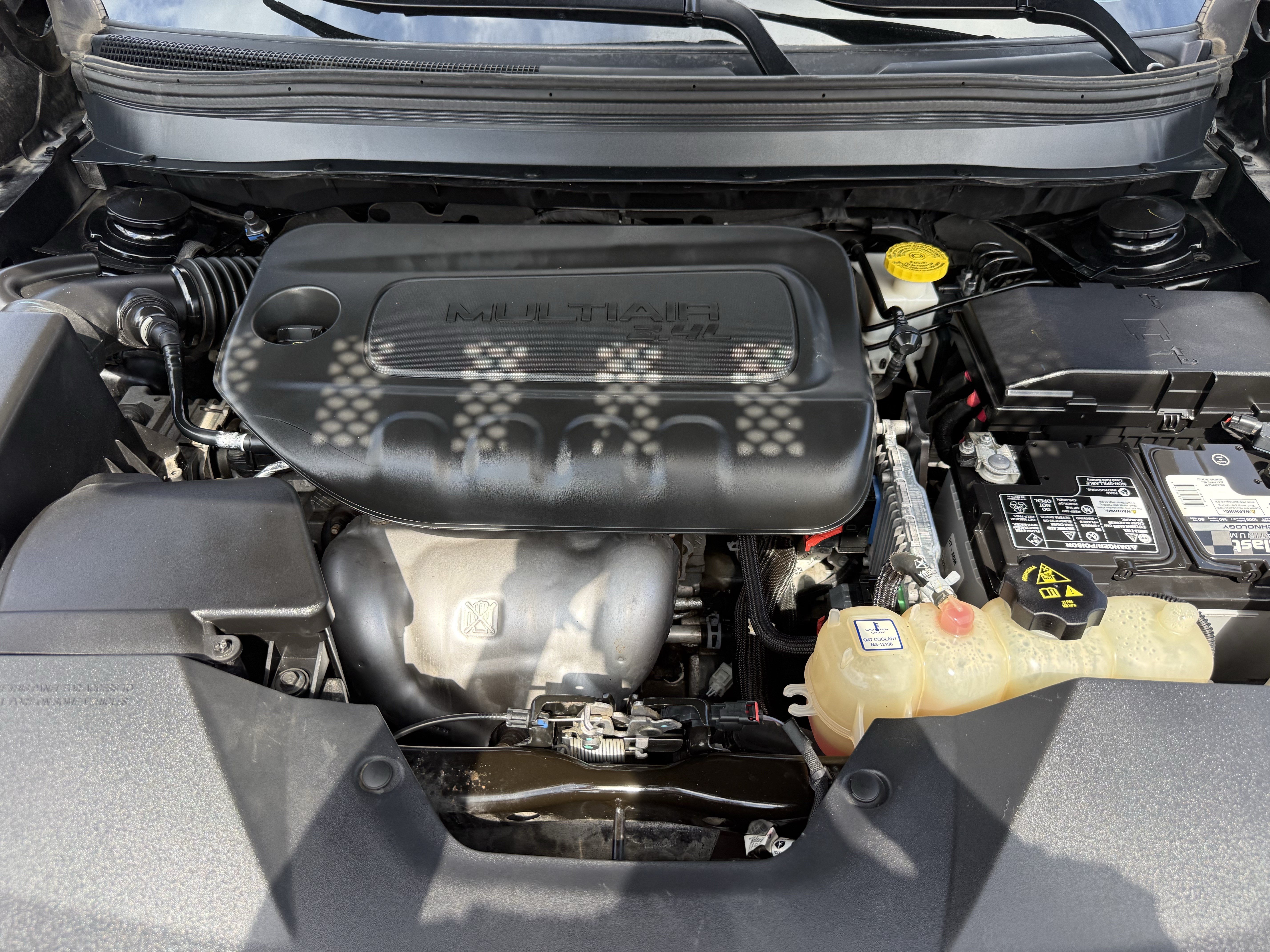 Used 2019 Jeep Cherokee Latitude w/ Popular Appearance Group FWD image 31
