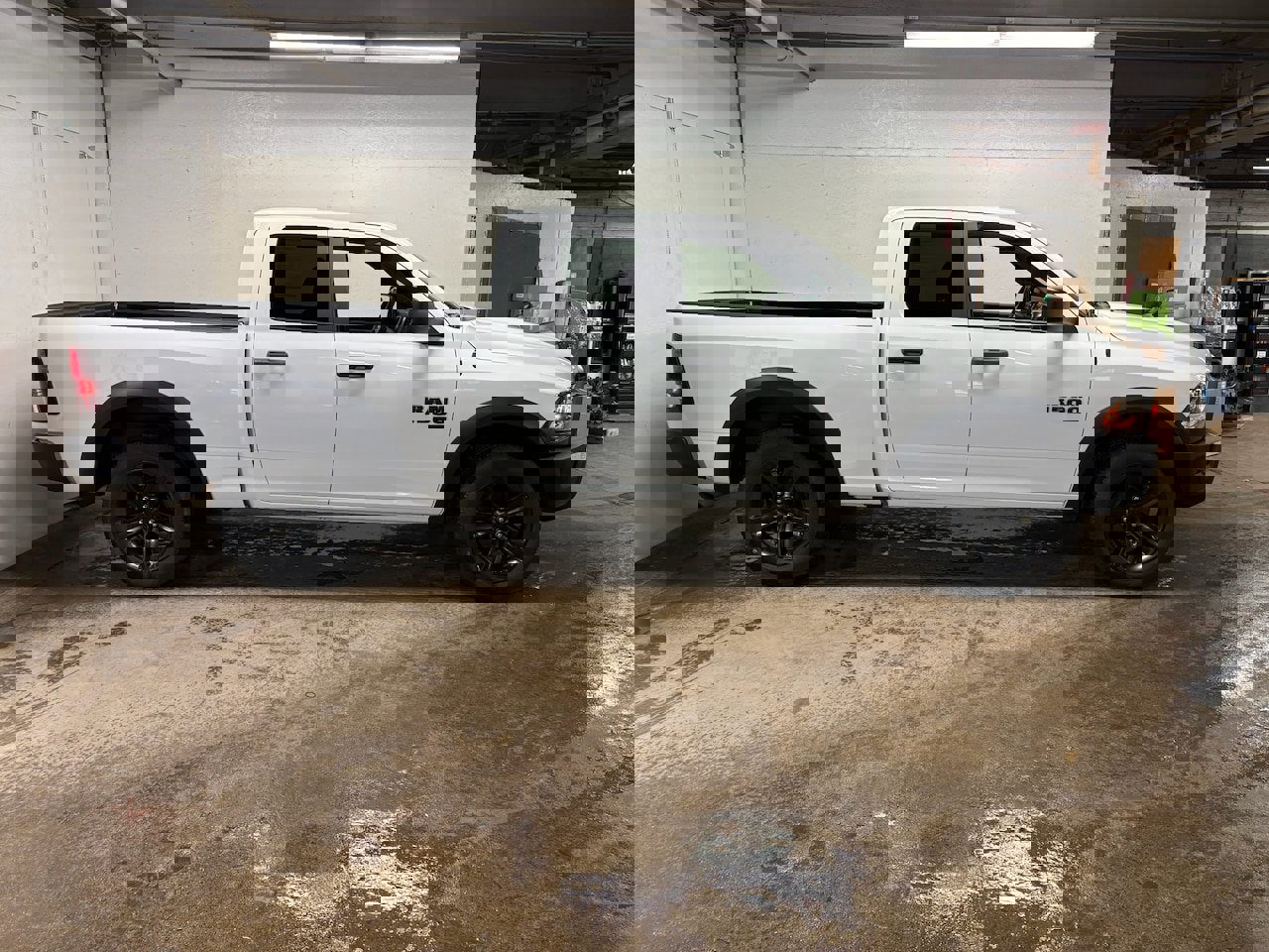 Used 2022 RAM 1500 Classic Warlock image 4