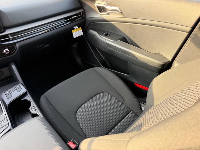 New 2026 Kia Sportage LX w/ LX Convenience Package AWD/4WD image 14