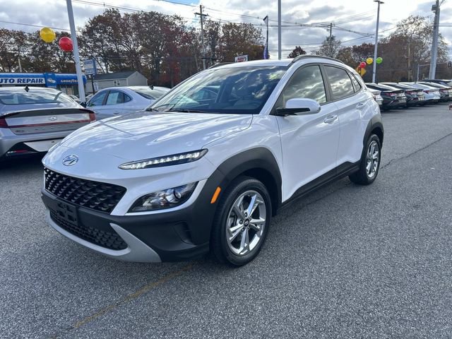 Used 2023 Hyundai Kona SEL w/ Cargo Package image 7