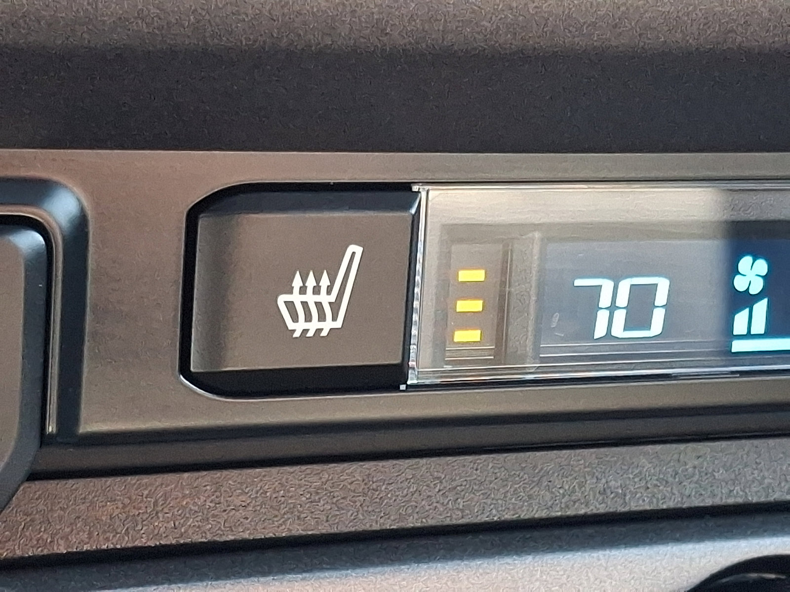 Used 2023 Toyota Tacoma TRD Off-Road w/ TRD Premium Off Road Package image 24