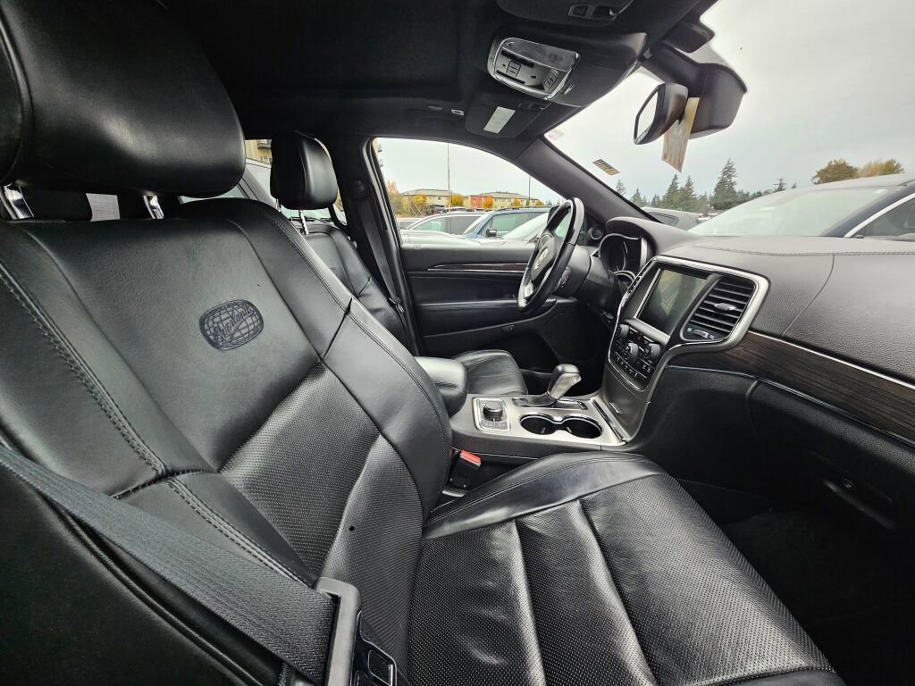 Used 2018 Jeep Grand Cherokee Overland image 11