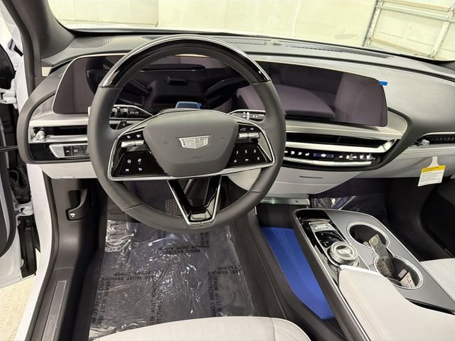 New 2026 Cadillac Lyriq Premium Sport w/ LPO, ONYX Package image 22