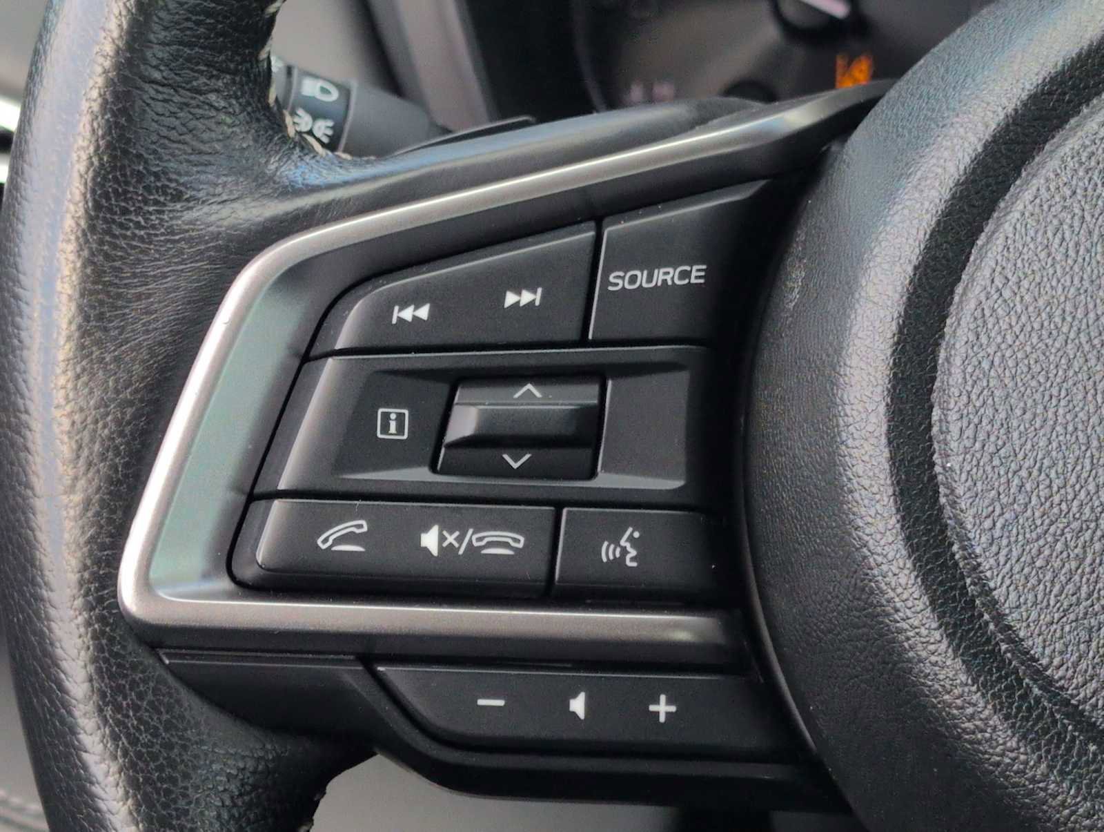 Used 2024 Subaru Legacy Limited image 23