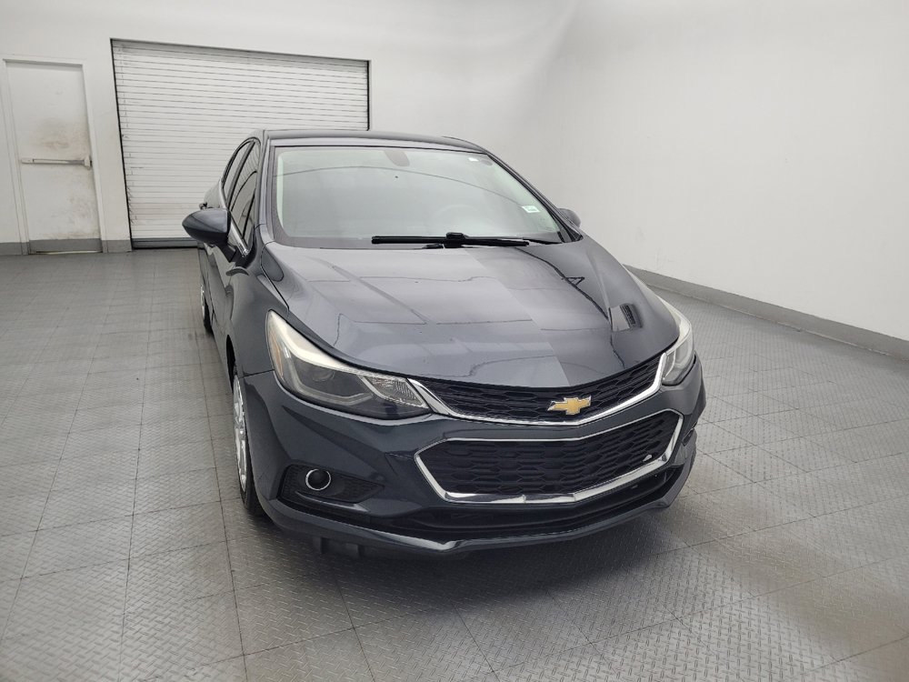 Used 2018 Chevrolet Cruze LT w/ Convenience Package FWD image 14