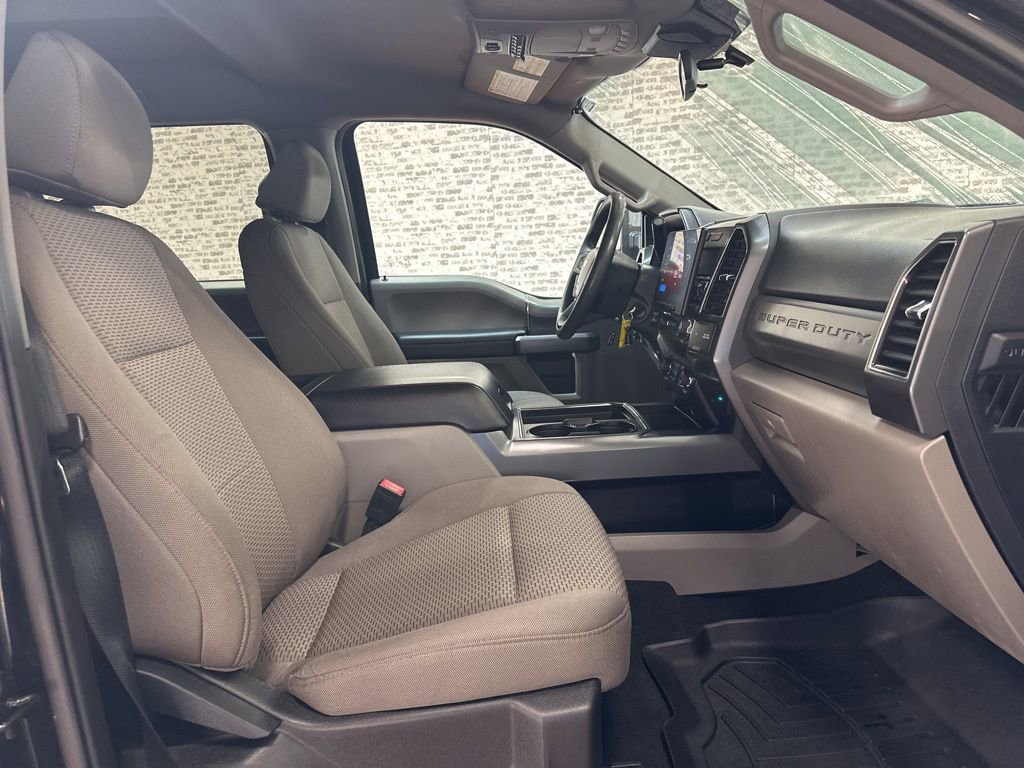 Used 2022 Ford F250 XLT w/ XLT Premium Package image 11