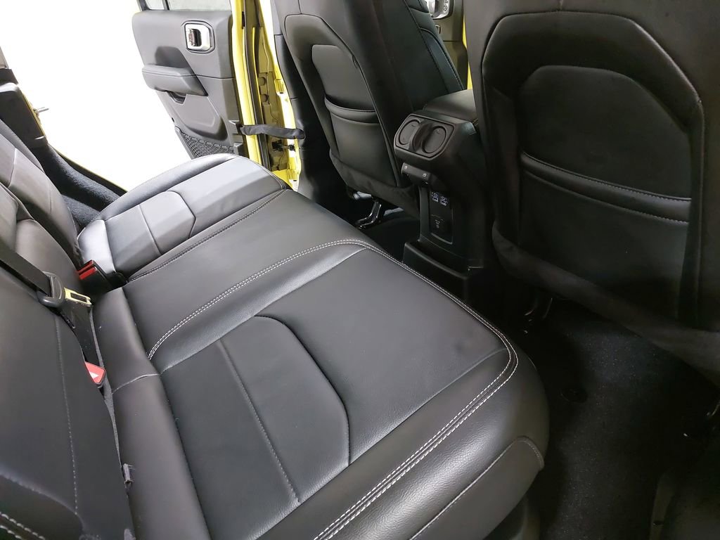 Used 2023 Jeep Wrangler Unlimited Sahara w/ Cold Weather Group image 11