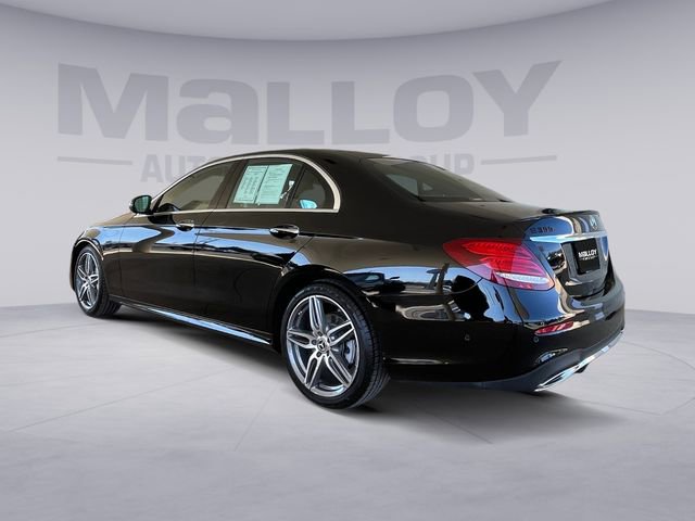 Used 2018 Mercedes-Benz E 300 4MATIC image 3