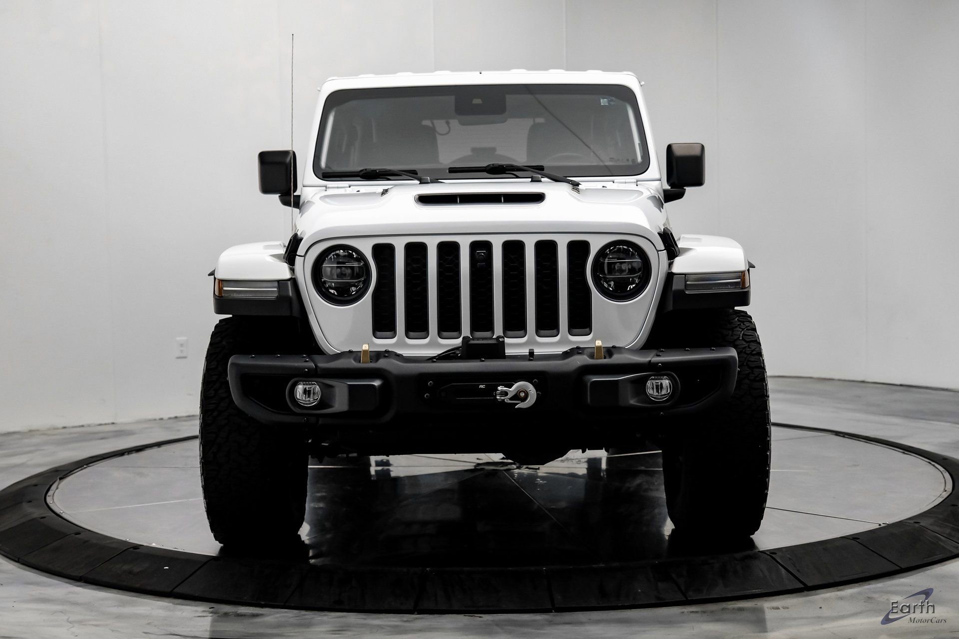 Used 2022 Jeep Wrangler Unlimited Rubicon w/ Xtreme Recon 35" Tire Package image 28