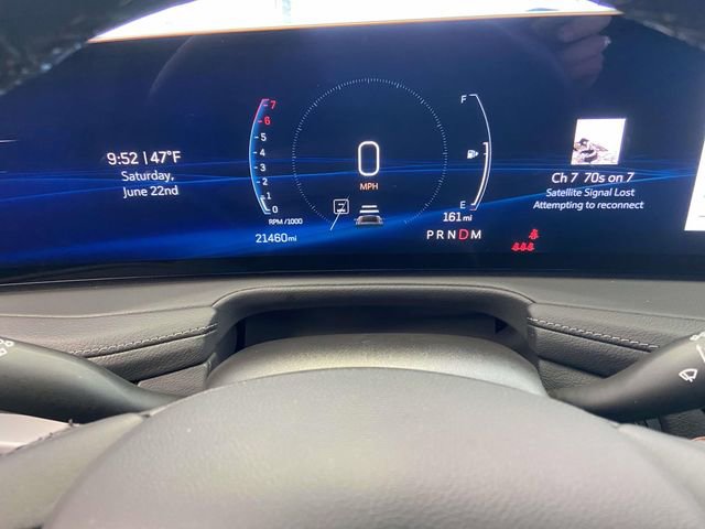 Used 2025 Cadillac XT4 Premium Luxury image 28