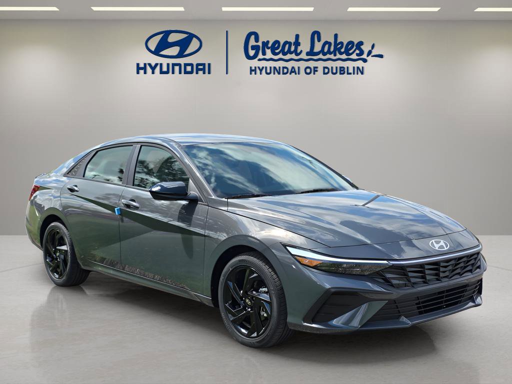 New 2026 Hyundai Elantra Sport FWD image 7