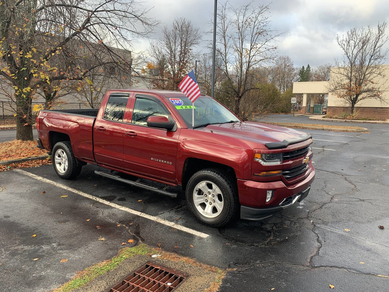 Used 2017 Chevrolet Silverado 1500 LT w/ All Star Edition image 30