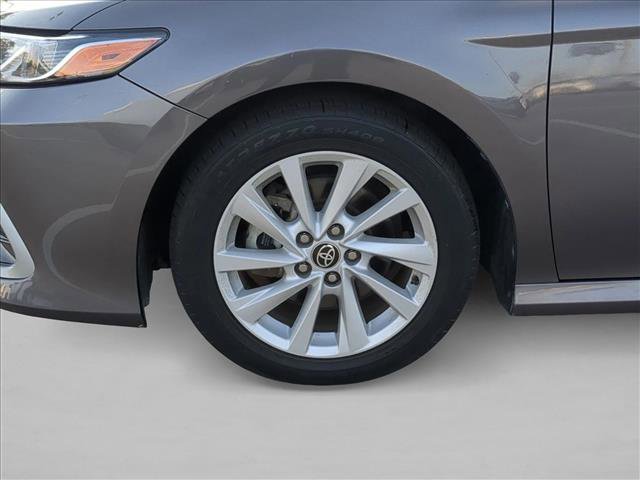 Used 2022 Toyota Camry LE image 24