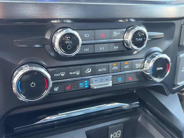 New 2027 Ford F450 Lariat w/ Lariat Ultimate Package AWD/4WD image 25