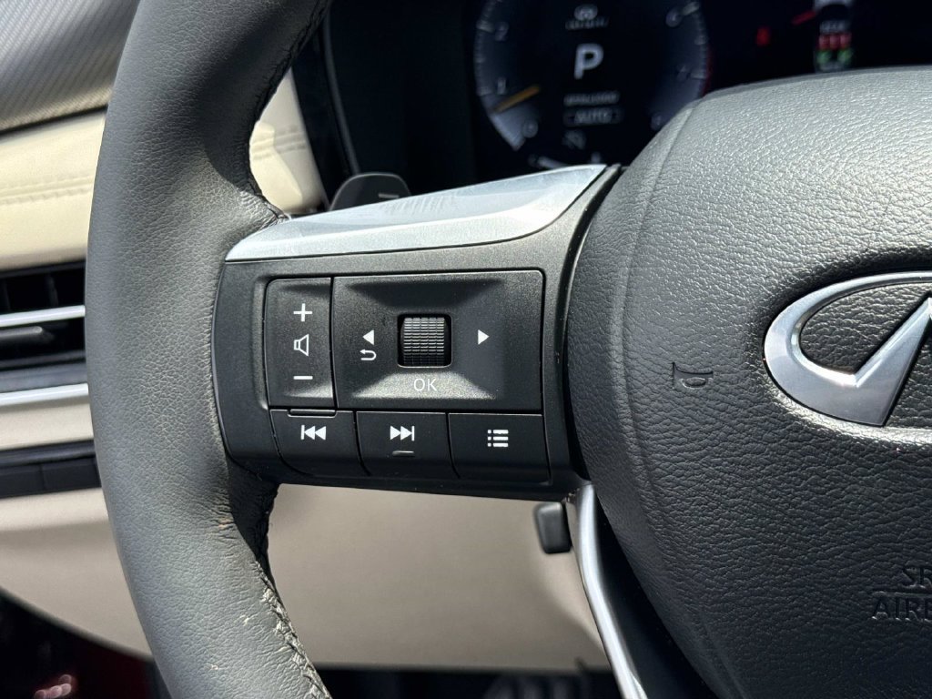 Used 2024 INFINITI QX60 Luxe AWD/4WD image 10