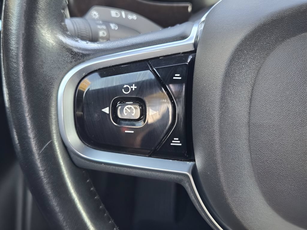 Used 2020 Volvo S90 T6 Momentum AWD/4WD image 26