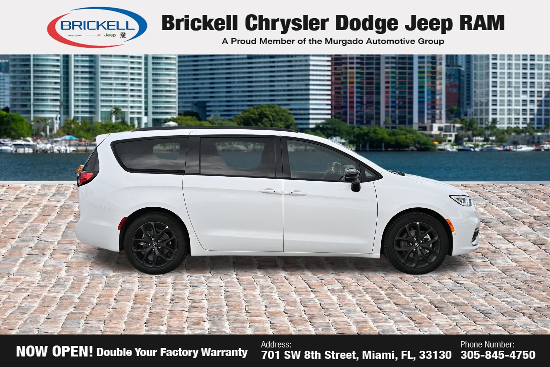 Used 2026 Chrysler Pacifica Select w/ S Appearance Package FWD image 4