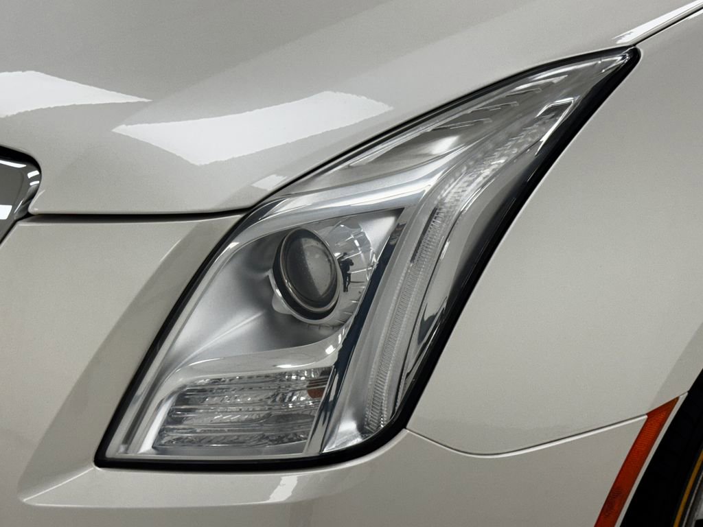 Used 2014 Cadillac XTS Platinum image 40