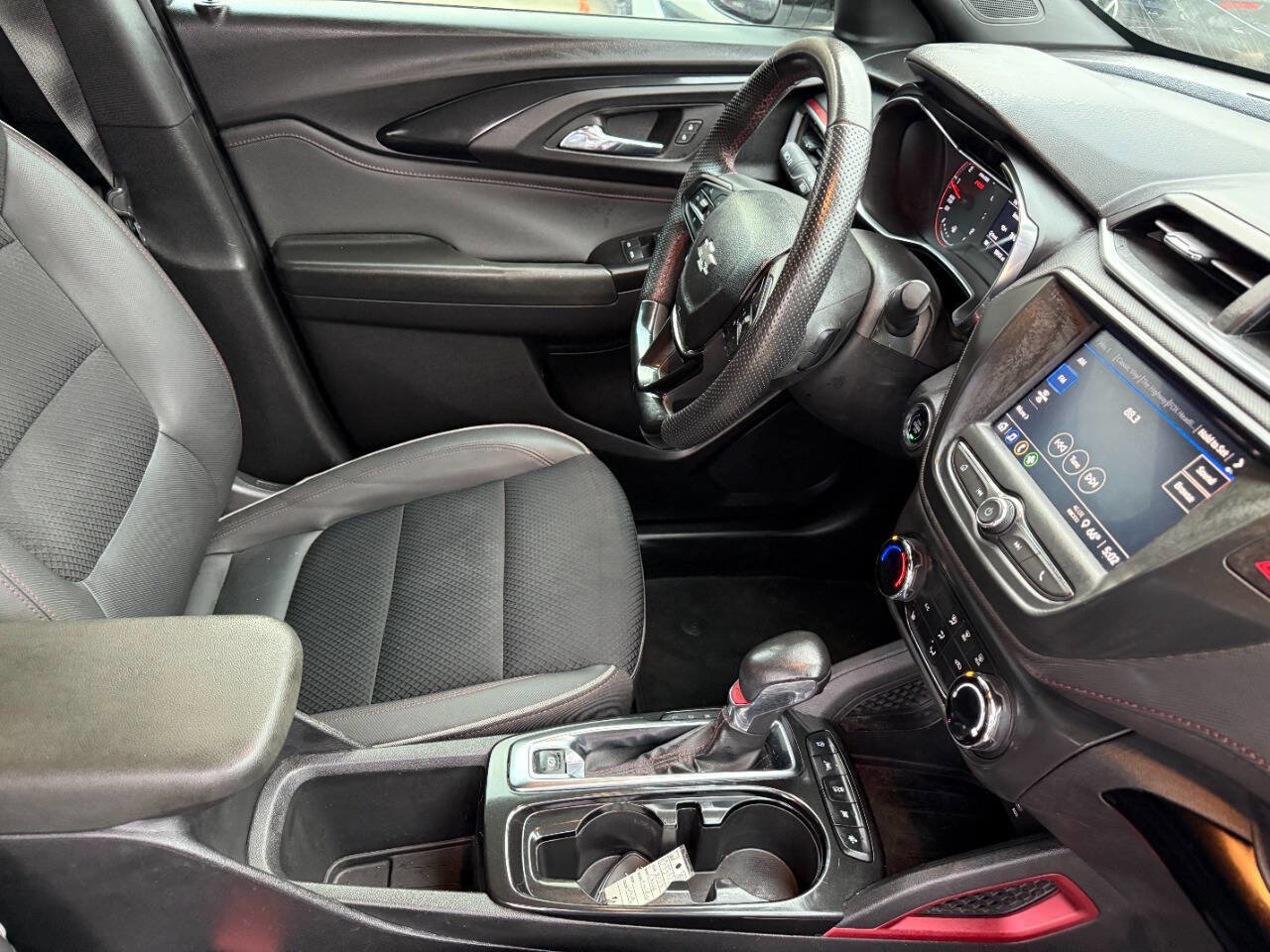 Used 2023 Chevrolet TrailBlazer RS image 10