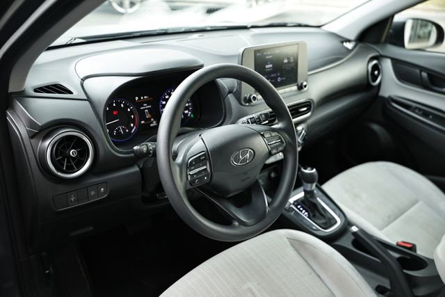 Used 2023 Hyundai Kona SEL image 17