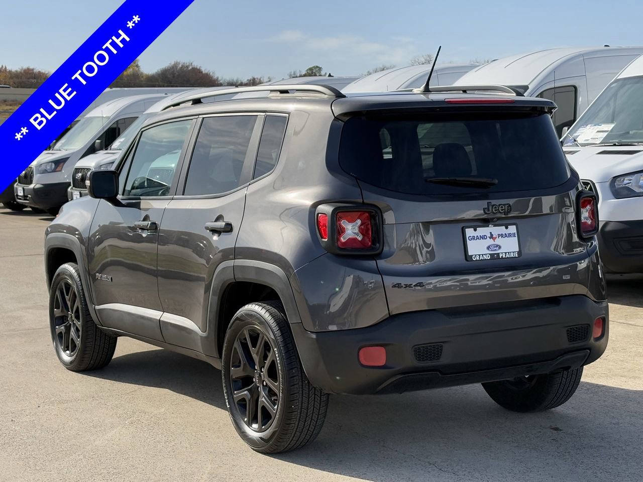 Used 2017 Jeep Renegade Altitude image 6