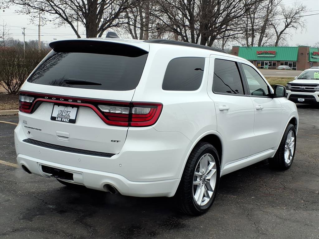 Used 2023 Dodge Durango GT image 3