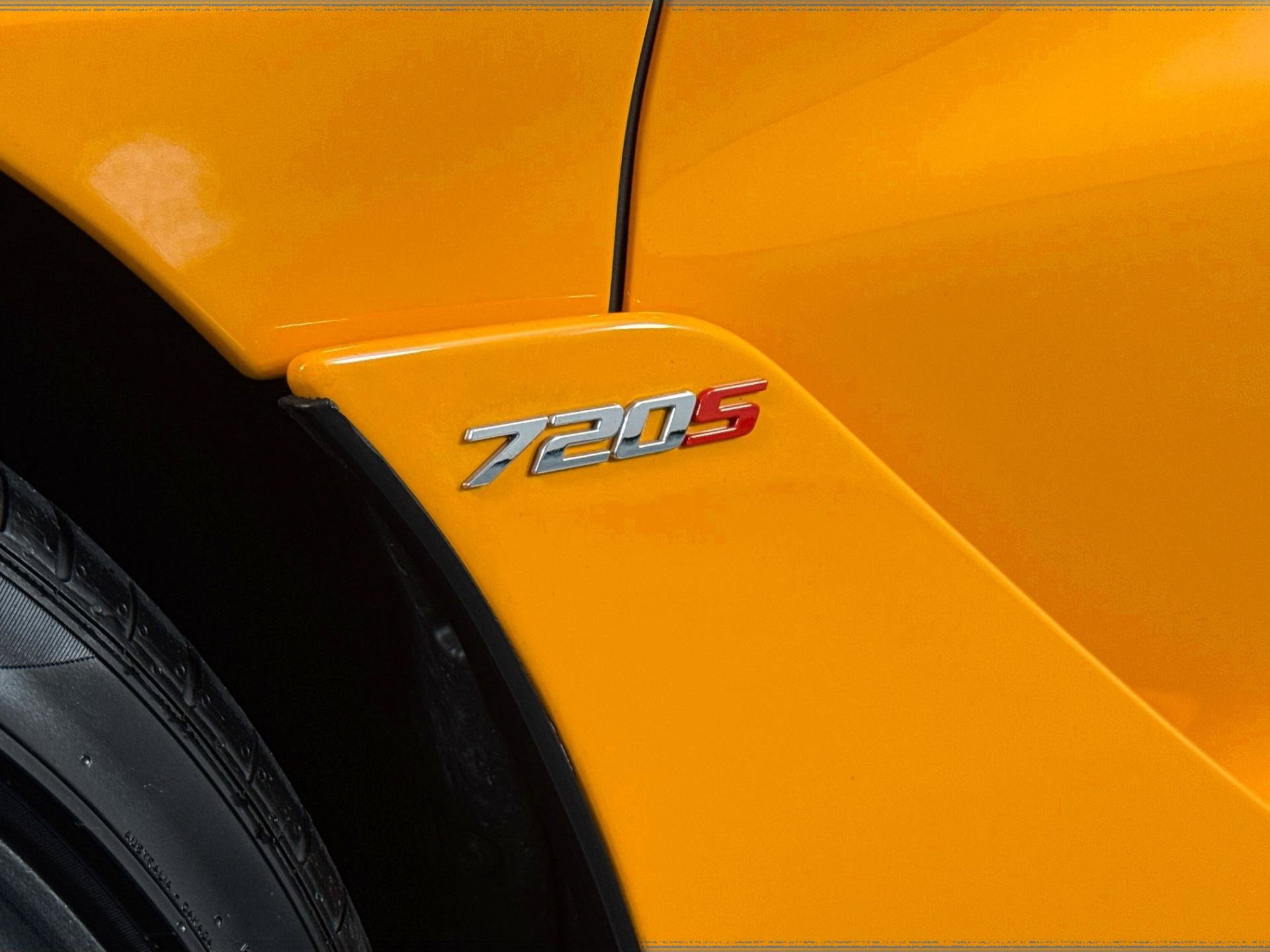 Used 2022 McLaren 720S Spider RWD image 45