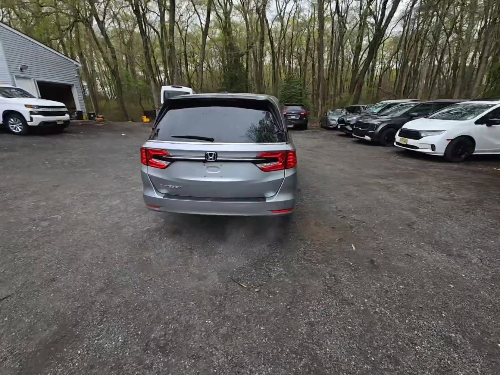 Used 2024 Honda Odyssey EX-L image 3