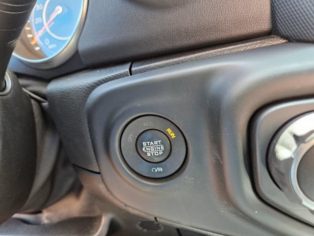 Used 2021 Jeep Wrangler Unlimited Sahara w/ Uconnect 4C Nav & Sound Group AWD/4WD image 28