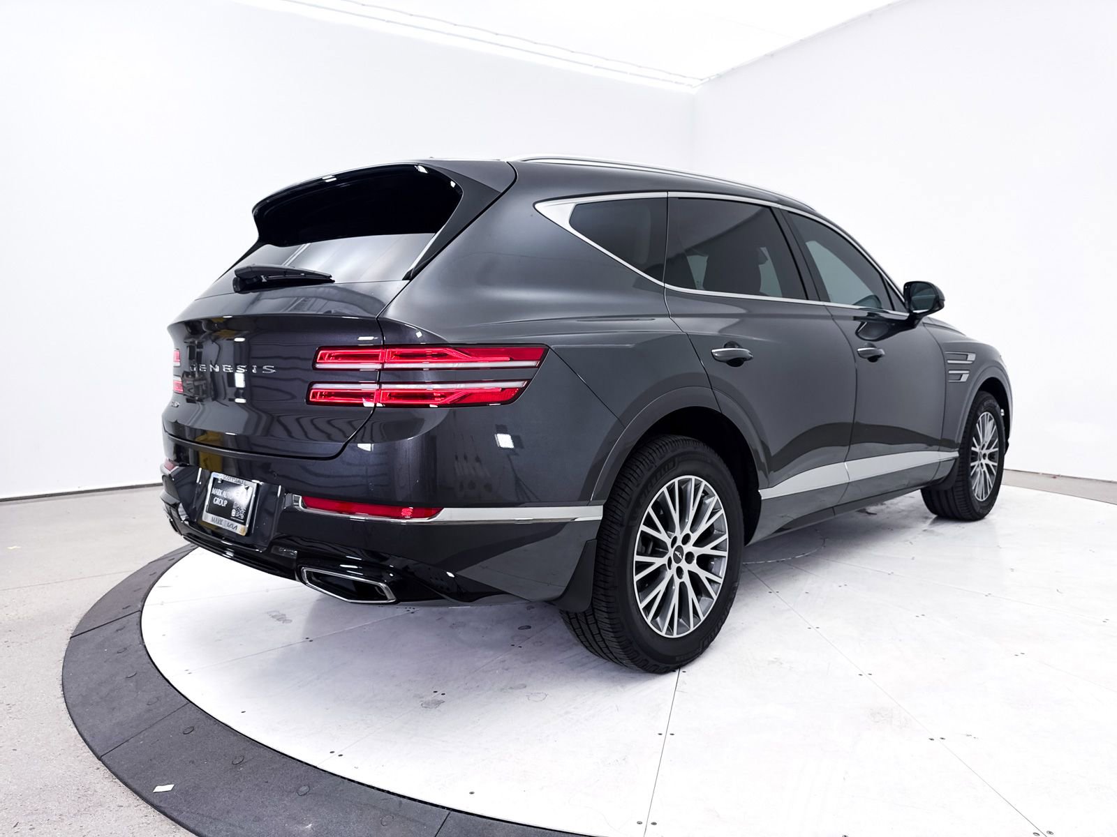 Used 2022 Genesis GV80 2.5T w/ Advanced Package 03 image 19