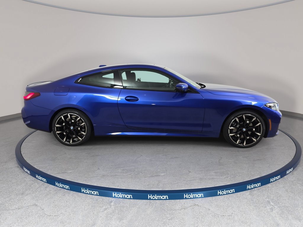 Certified 2026 BMW 430i xDrive Coupe w/ M Sport Package AWD/4WD image 4