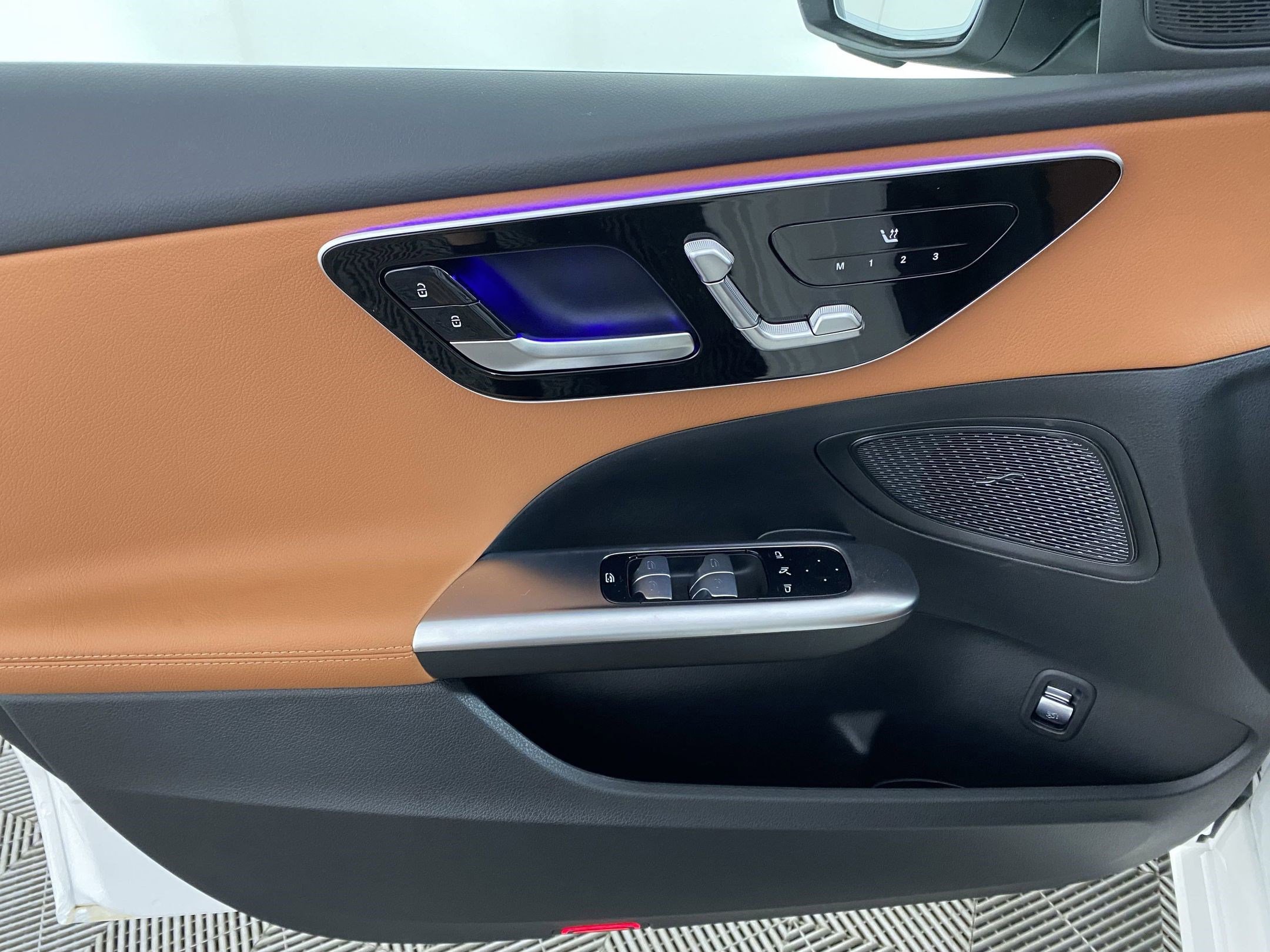 Used 2025 Mercedes-Benz C 300 C 300 image 11