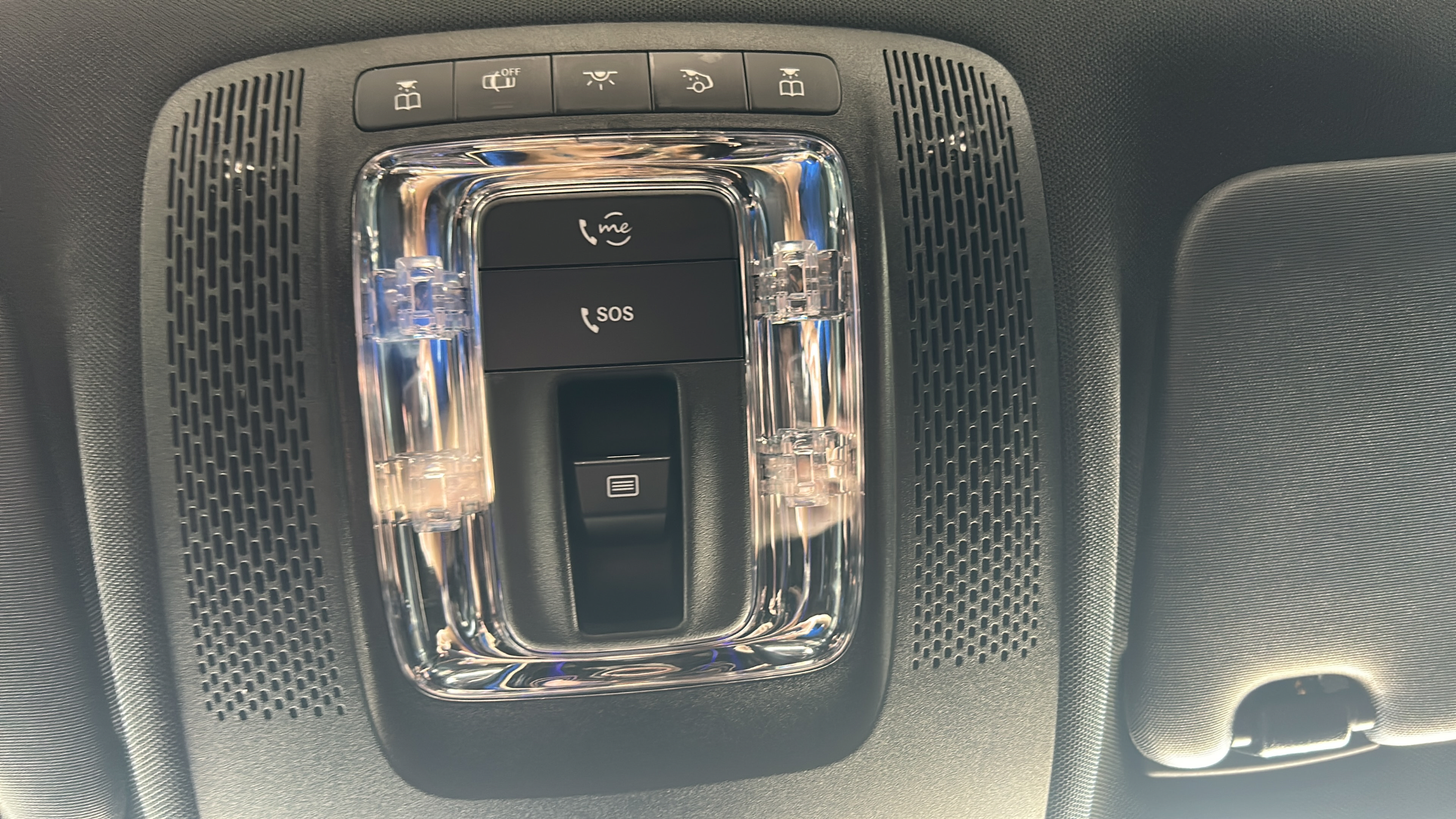 Used 2025 Mercedes-Benz GLA 250 image 48