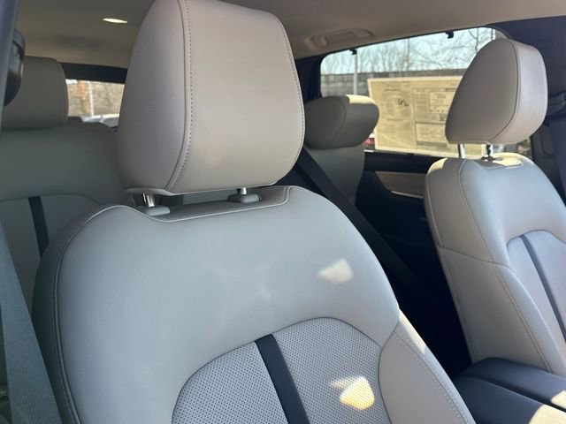 New 2025 MAZDA CX-90 Plug-In Hybrid w/ Preferred image 25