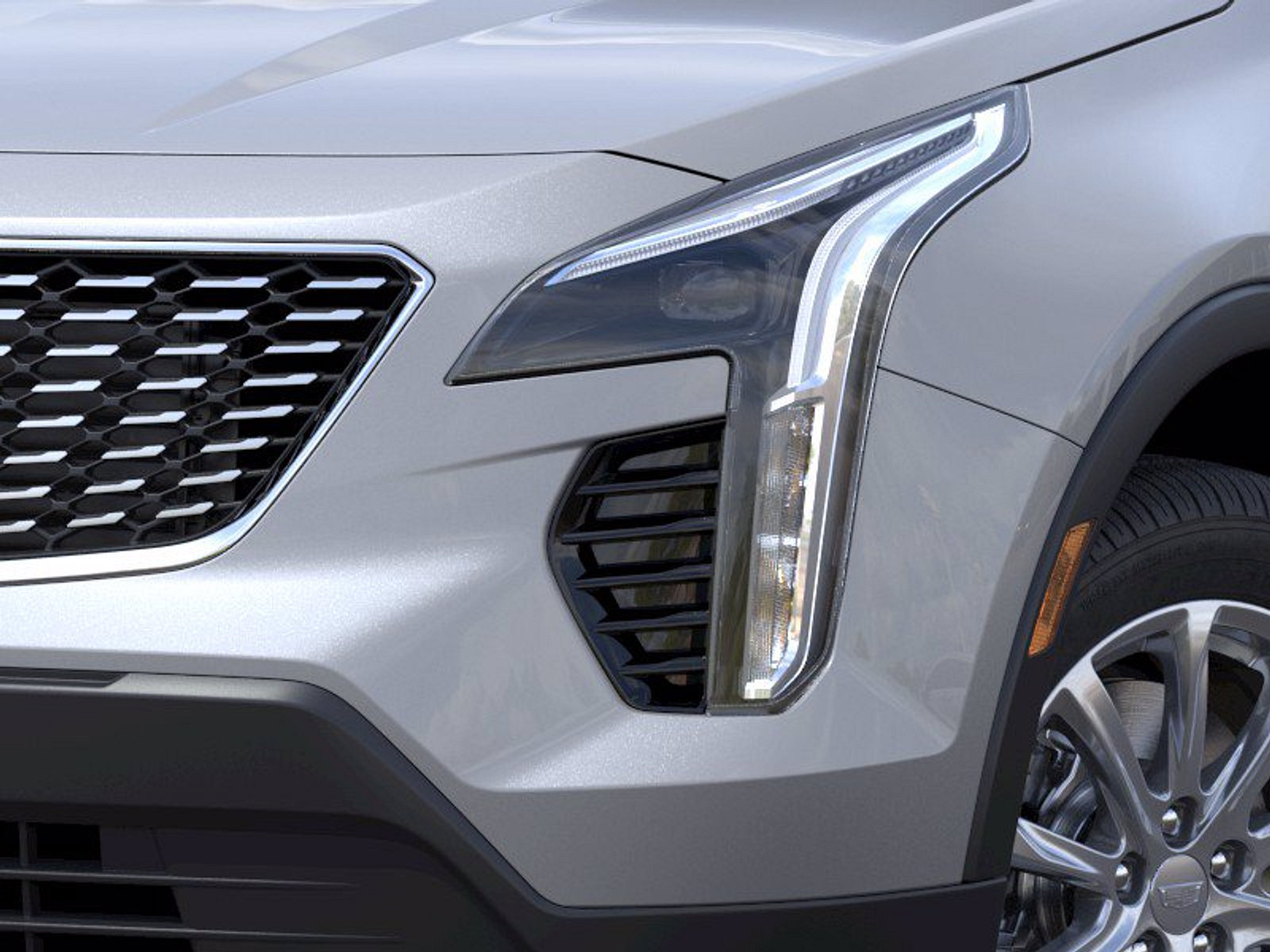 New 2022 Cadillac XT4 Luxury w/ Driver Awareness Package AWD/4WD image 10
