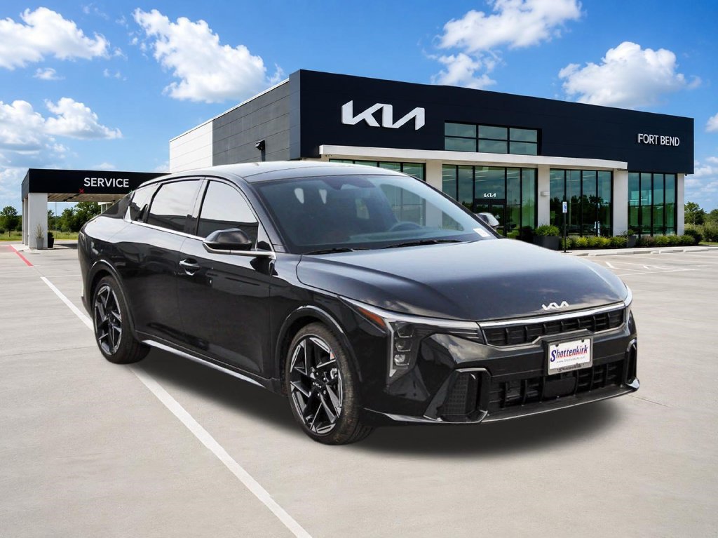 New 2026 Kia K4 GT-Line Turbo w/ GT-Line Premium Package FWD image 3